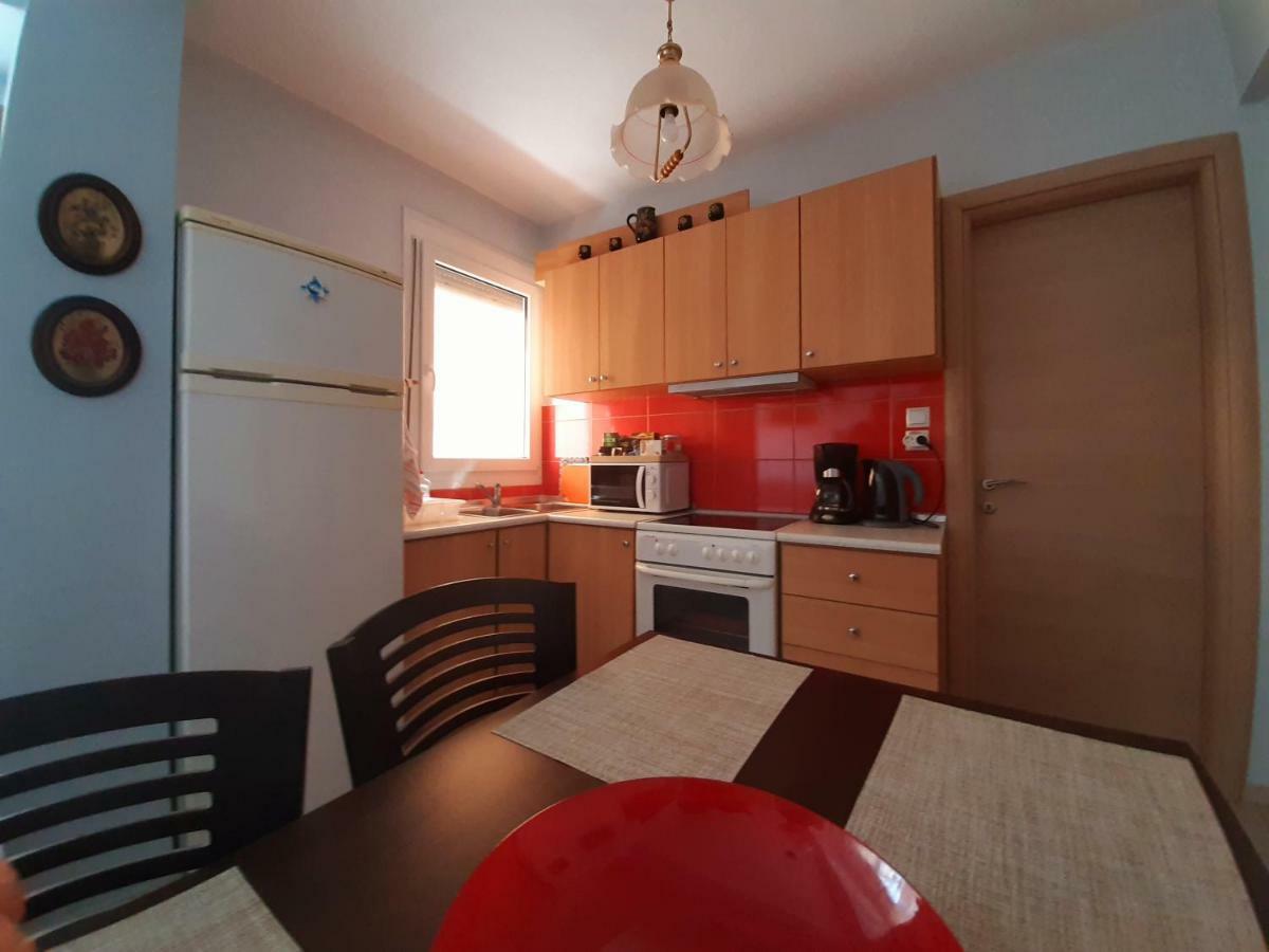 Apartment With Balcony And Parking Kavala Exterior photo