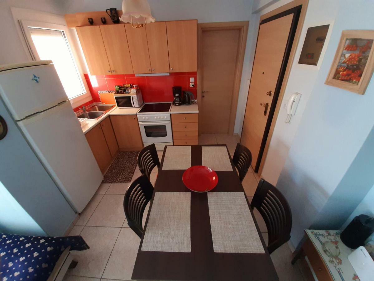 Apartment With Balcony And Parking Kavala Exterior photo